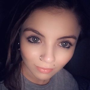 Meet your Posher, Mariana